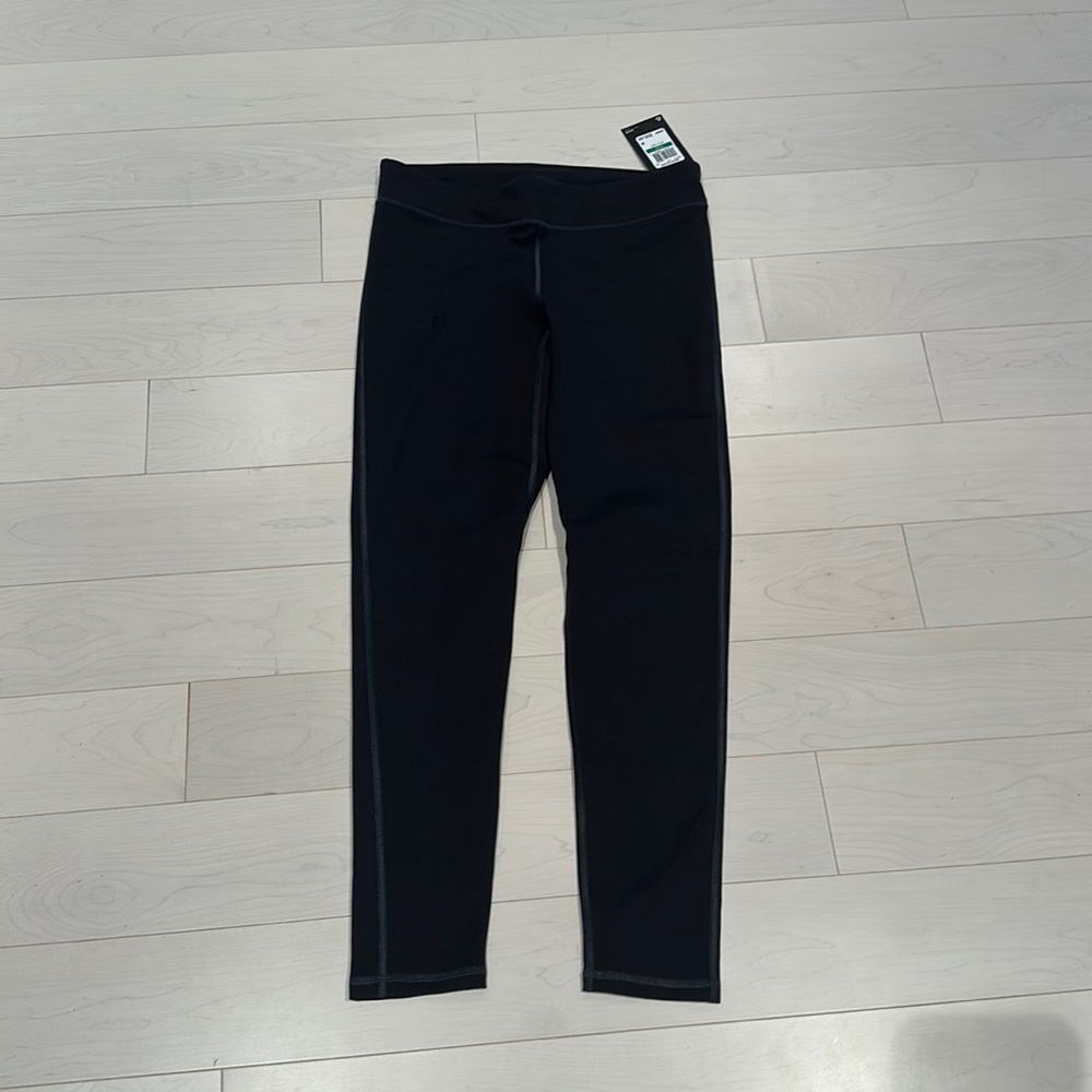 NWT Girls Gray Under Armour Leggings - size Large